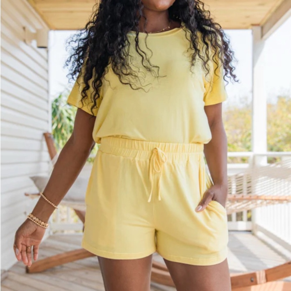 Pinky lily lounge set